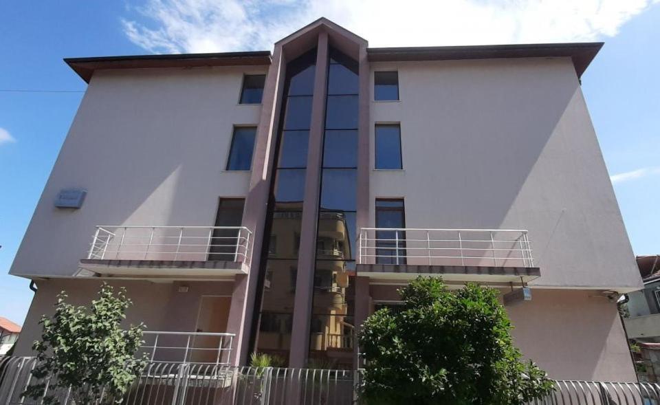 Family Hotel Favourite Obzor Luaran gambar