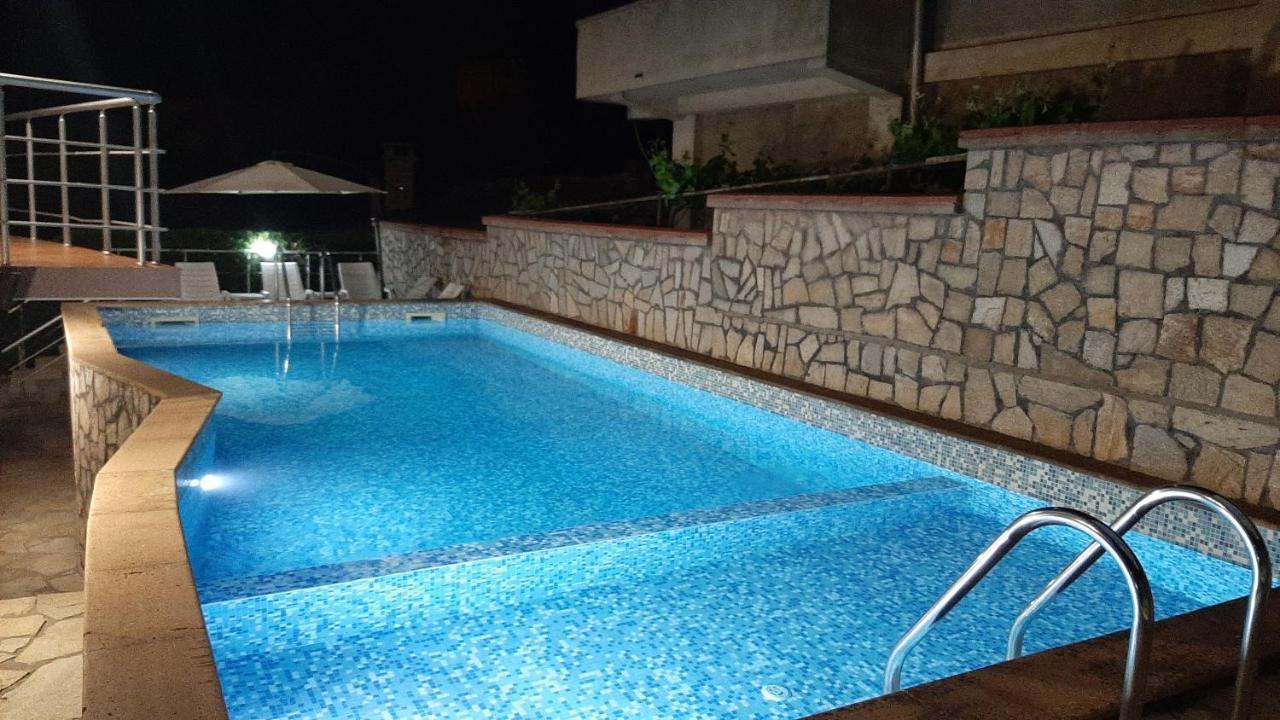 Family Hotel Favourite Obzor Luaran gambar