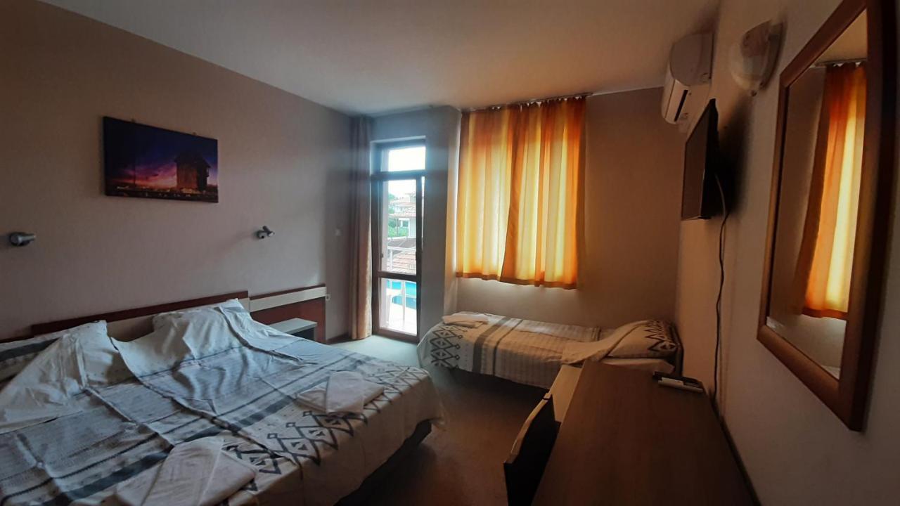 Family Hotel Favourite Obzor Luaran gambar