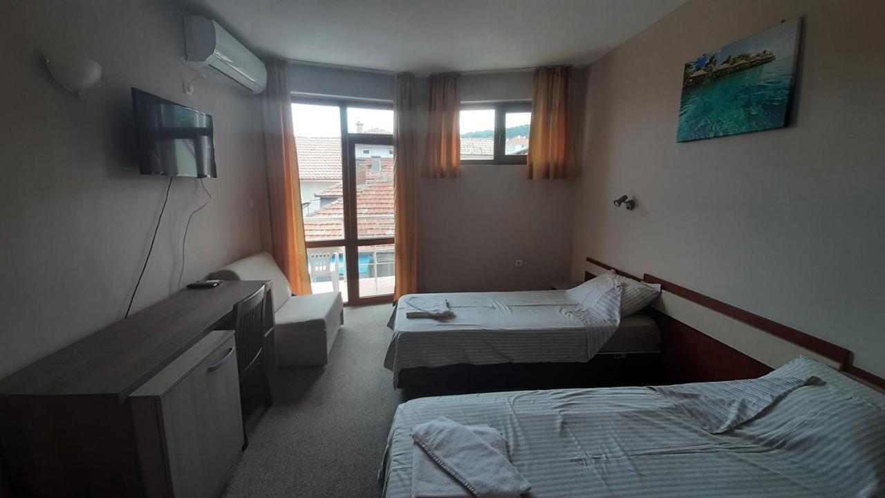 Family Hotel Favourite Obzor Luaran gambar